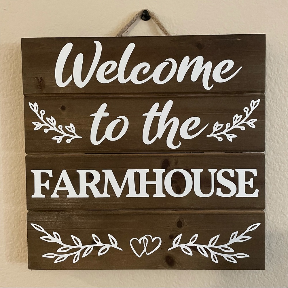 2/$25 Farmhouse Sign Welcome Wall Decor